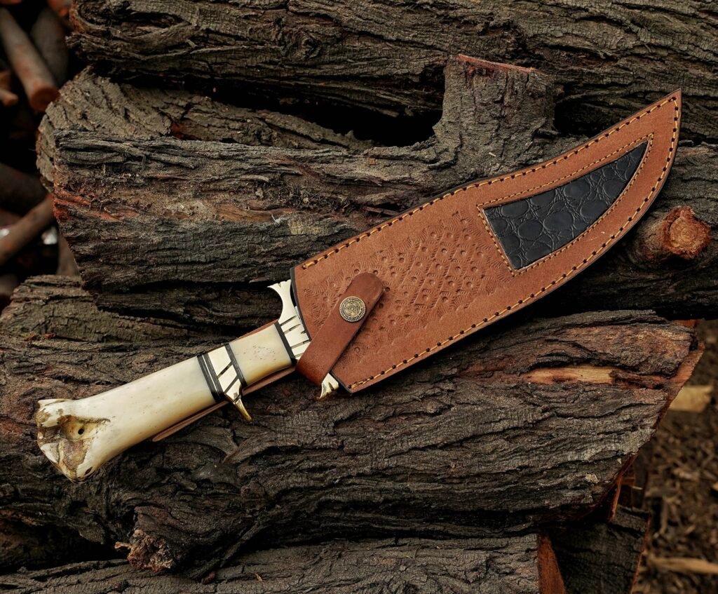 Damascus knife Gift Forged DAMASCUS Steel Hunting Knife With Camle BONE Handle